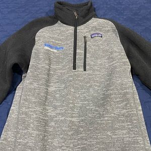 PATAGONIA quarter zip up with construction logo